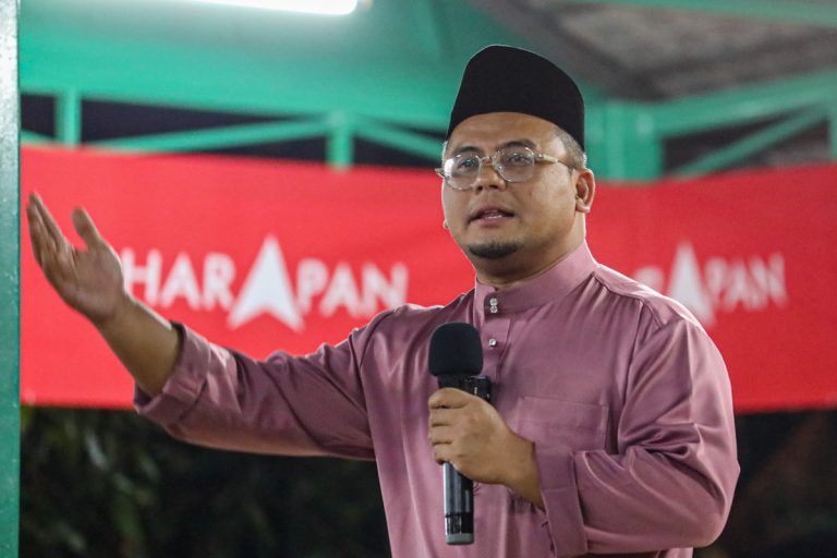 教育政策朝令夕改学生无从适应 阿米鲁丁誓到国会发声捍卫