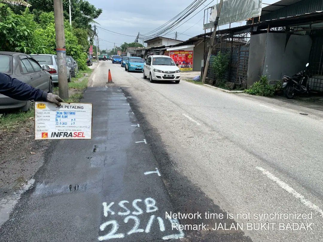 Infrasel giat baik pulih dua jalan di Kuala Selangor, Petaling
