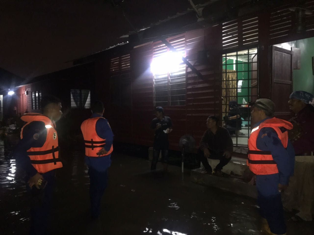 43 keluarga terjejas banjir di Klang dipindah ke PPS