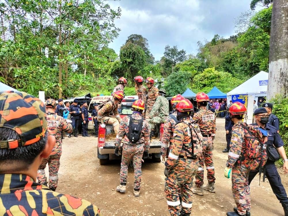 峇冬加里土崩：  仍有7人生死未卜  搜救行动今早恢复