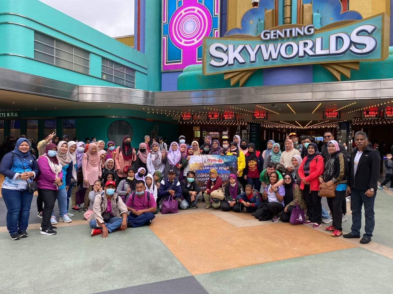 MPHS rai 26 kanak-kanak OKU, lawat taman tema di Genting Highlands