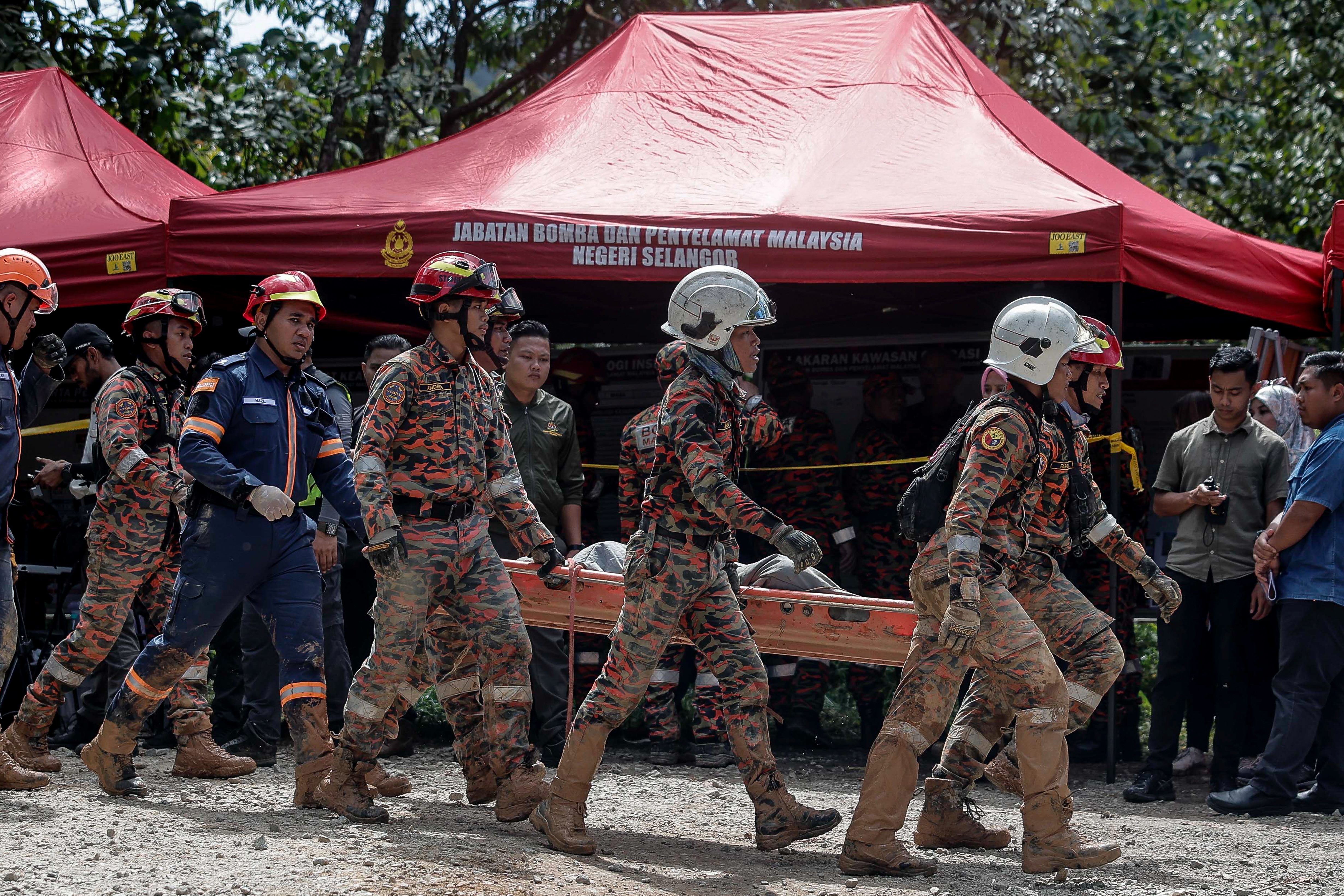 King, Queen express condolences to families of Batang Kali landslide victims 