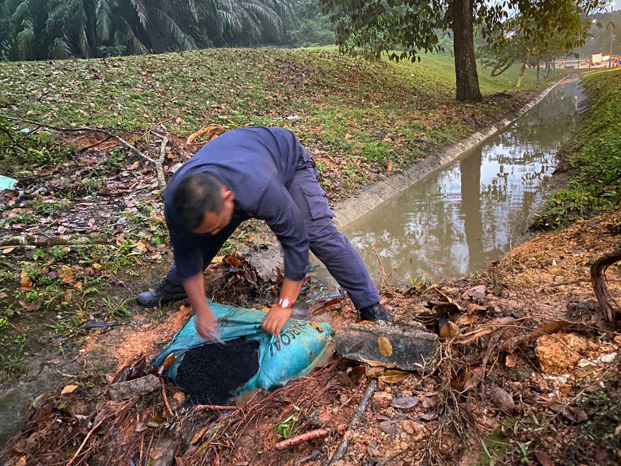 严密监督保障水质安全  雪河3滤水站运作正常