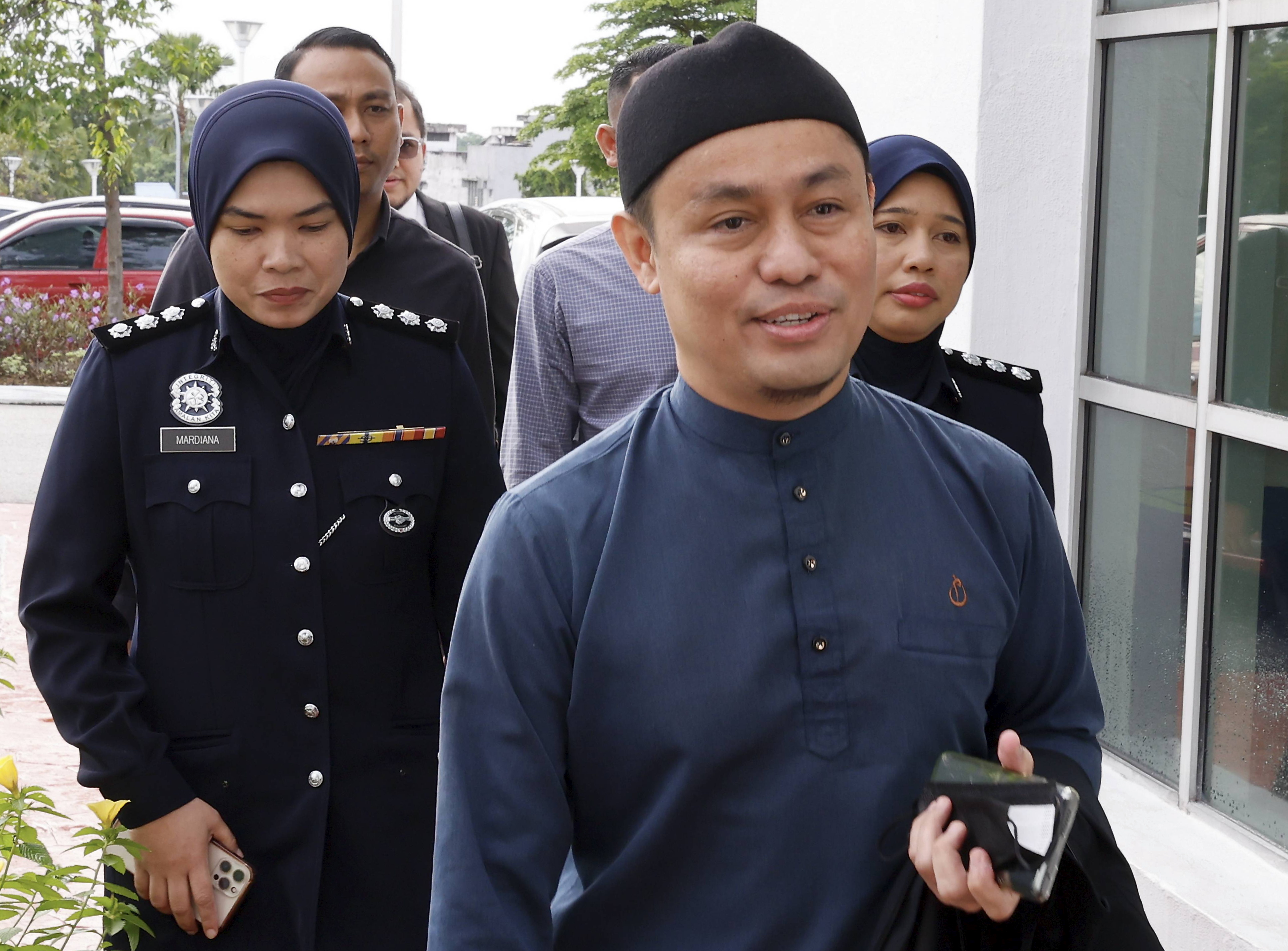 PU Azman didakwa lagi atas empat pertuduhan amang seksual