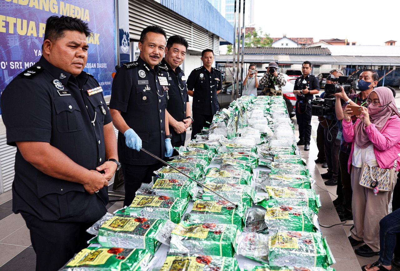 警方捕赌球卜基起获345万冰毒