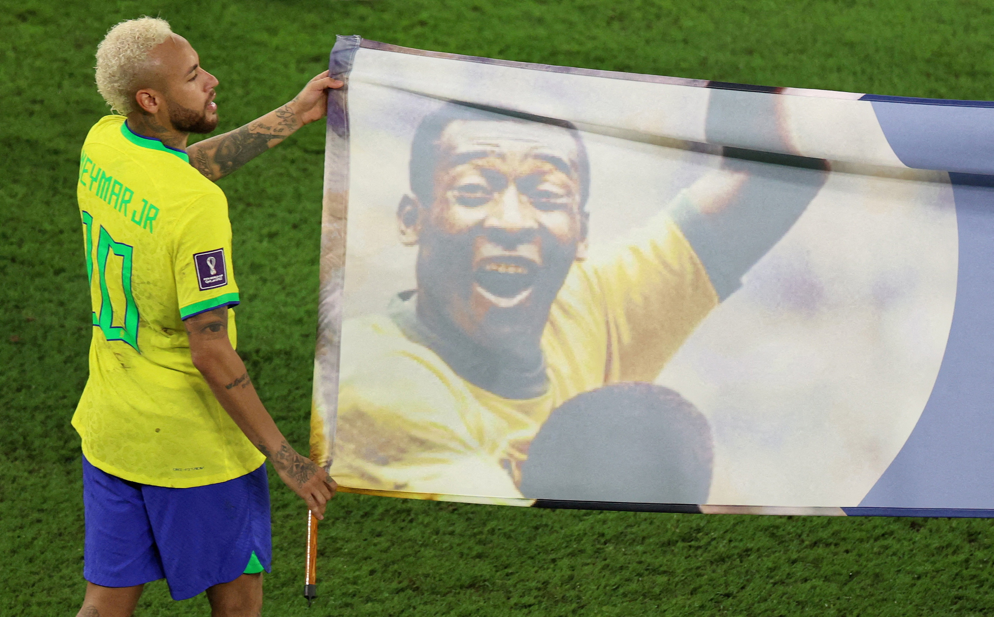 Pelé Obituary: From humble origins to immortality