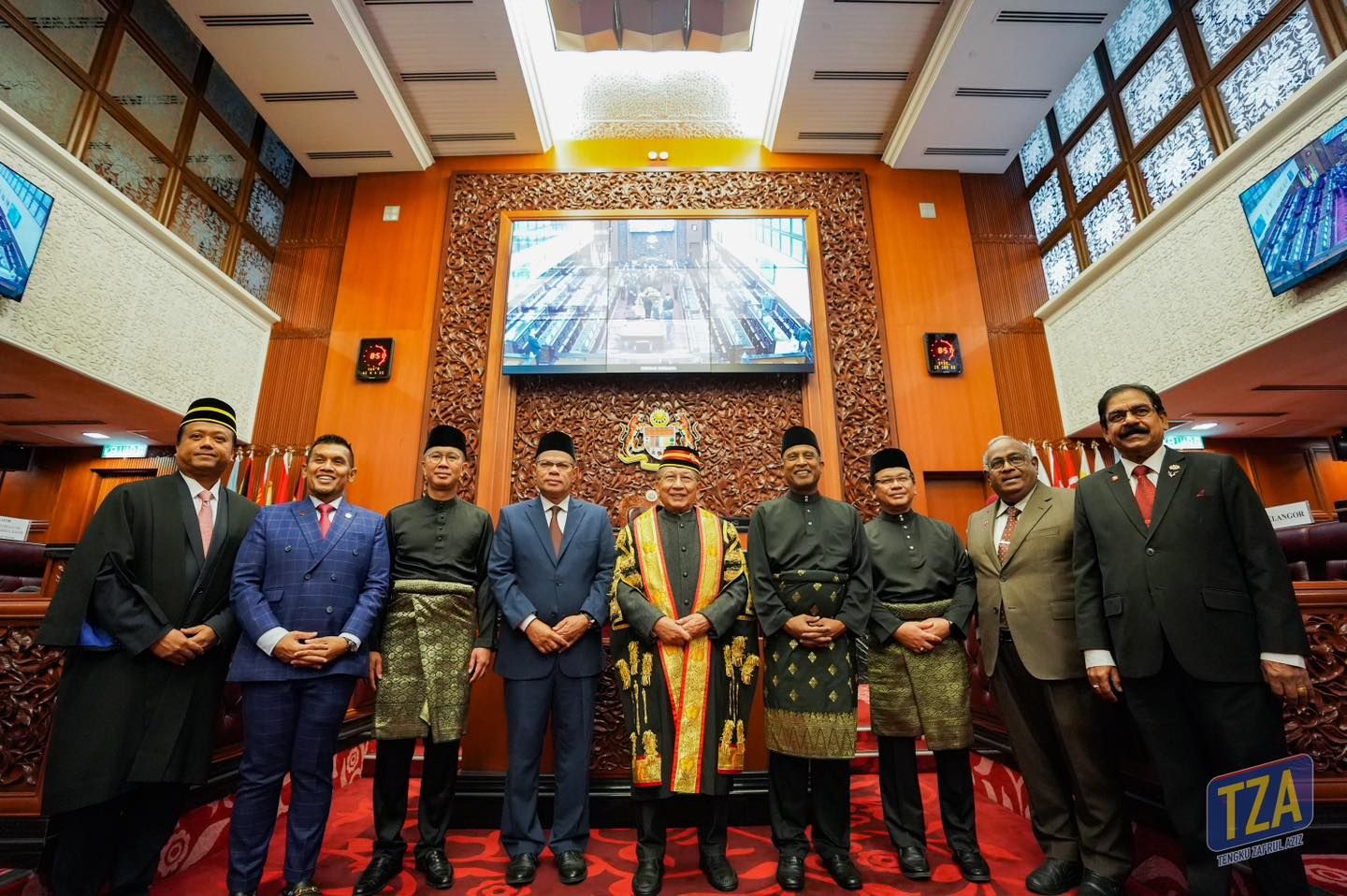 4候任部长今宣誓出任上议员