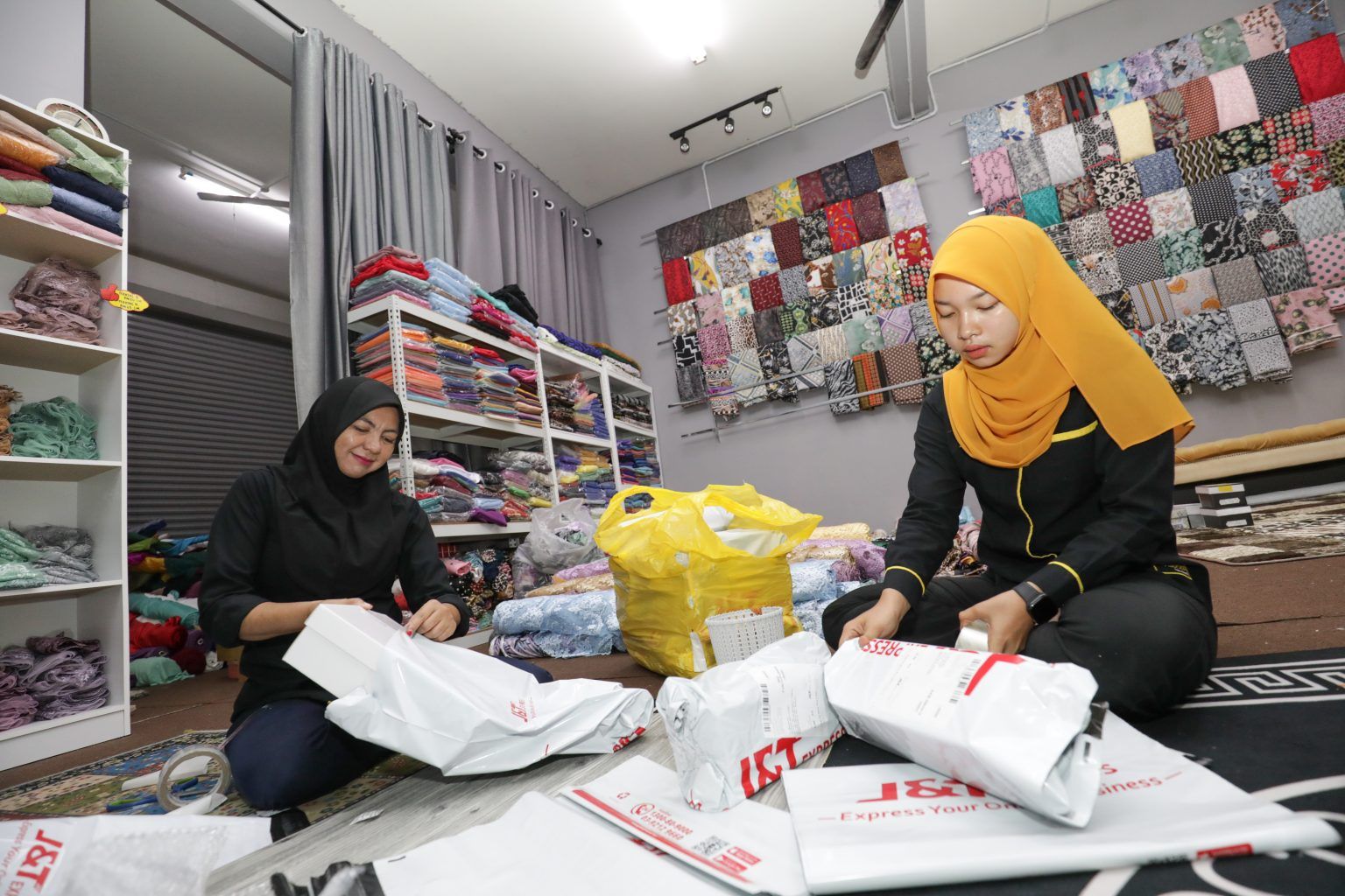 வேலையில்லாப் பிரச்சினை குறைந்து வருகிறது - மலேசியப் புள்ளியியல் துறை