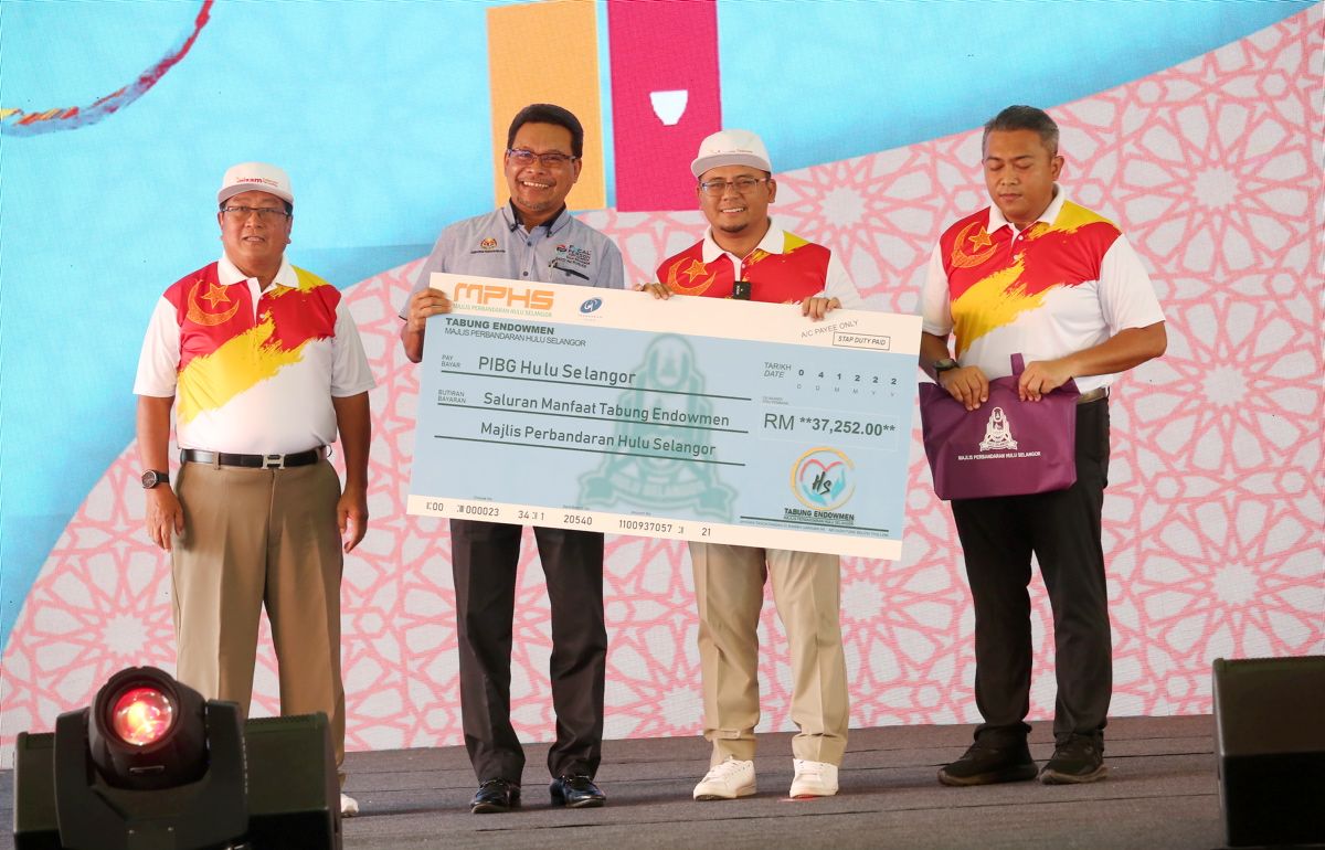 MPHS salur bantuan lebih RM37,000, ringankan beban pelajar susah