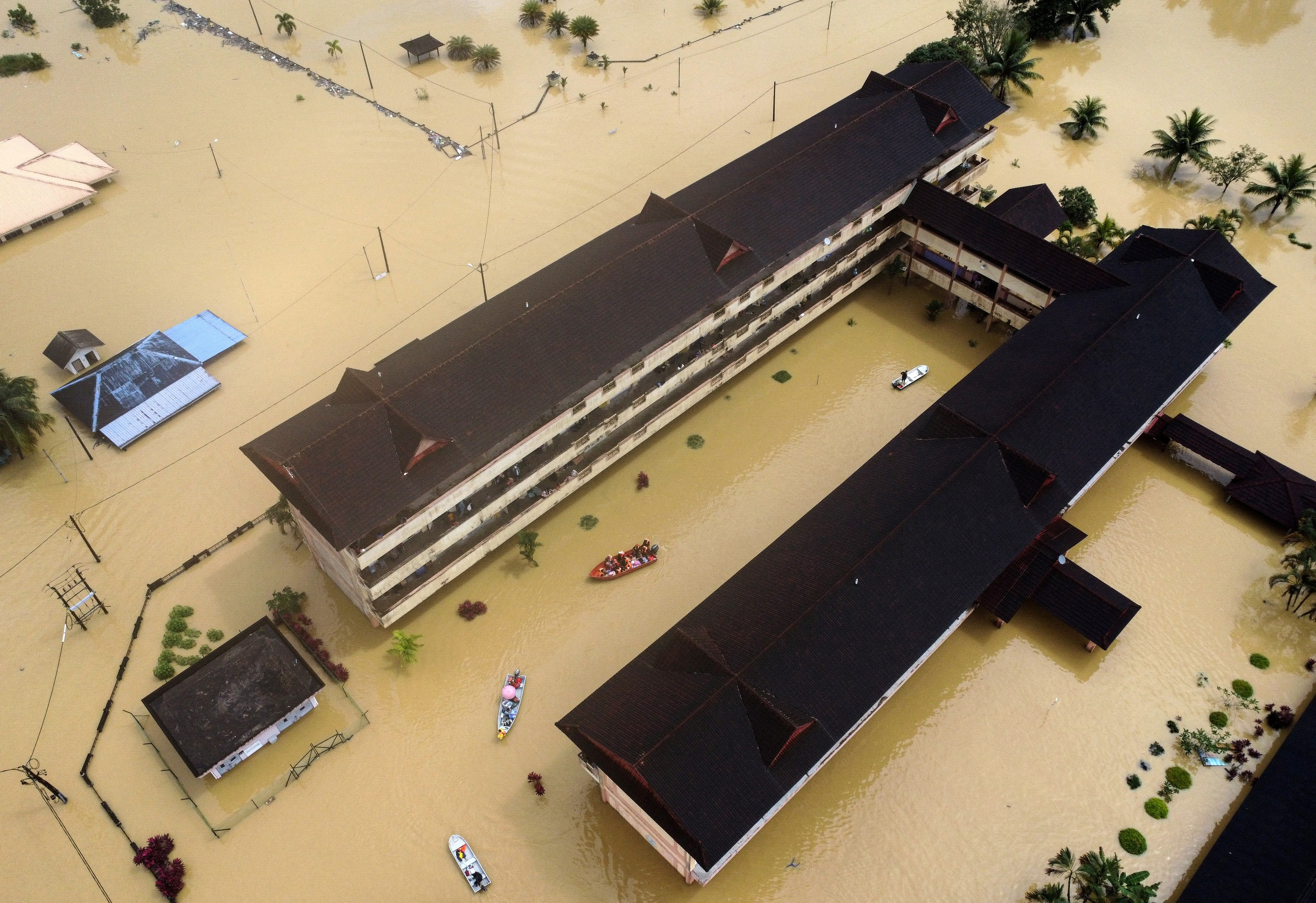 Finance Ministry considers building Rumah Mesra Rakyat for flood victims