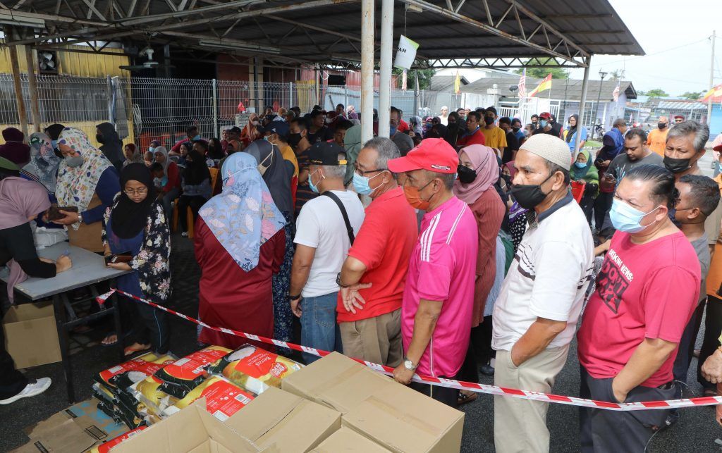 சிலாங்கூரில் முட்டை, சமையல் எண்ணெய் விநியோகம் போதுமான அளவு உள்ளது