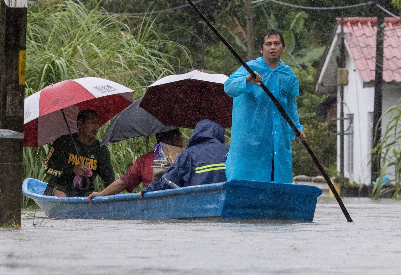 Four more perish in floods