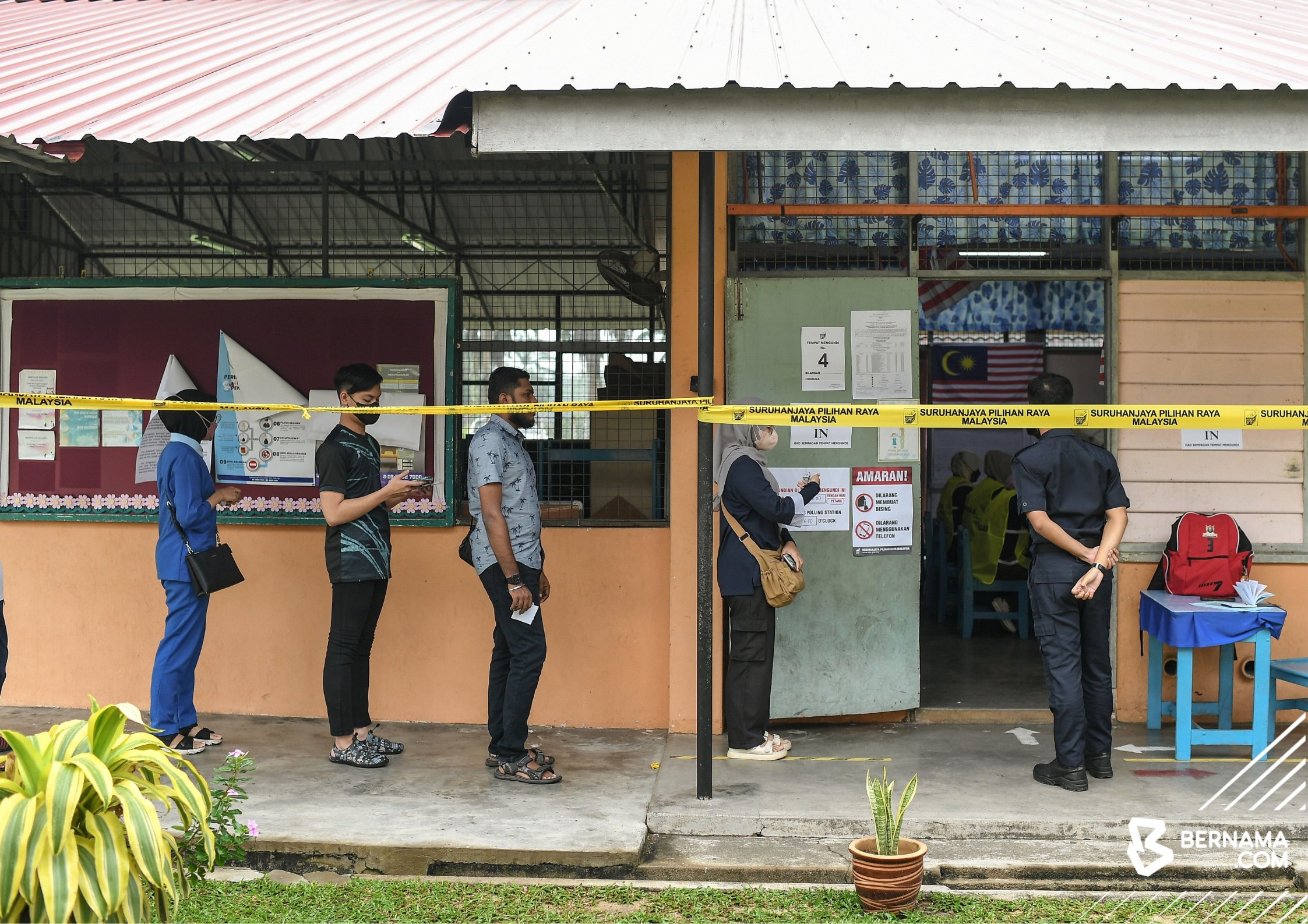 GE15: Padang Serai, Tioman polling process ends