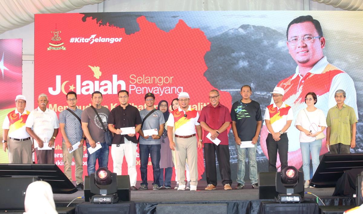 Selepas 24 tahun menanti penduduk akhirnya dapat hak milik tanah