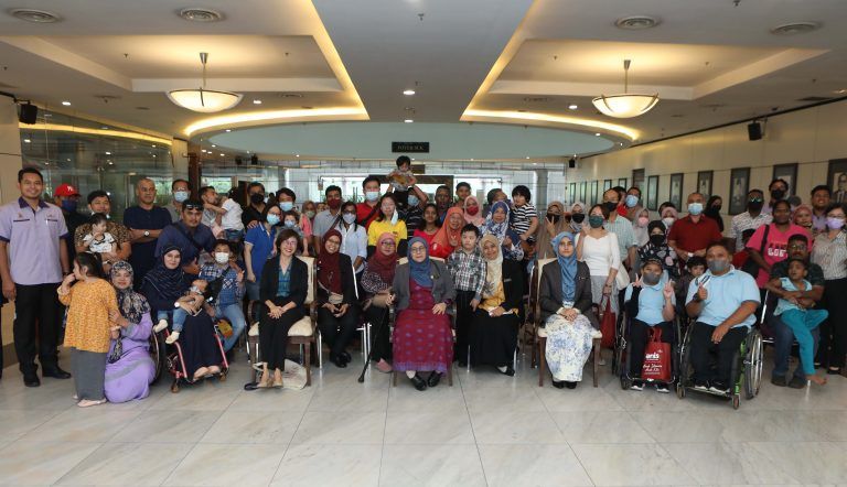 雪特殊孩童援助减轻父母 每月买奶粉尿片的庞大开销负担