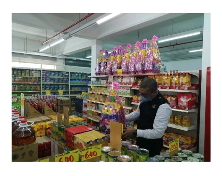 406 produk makanan tamat tarikh luput, rosak masih dipamerkan untuk dijual