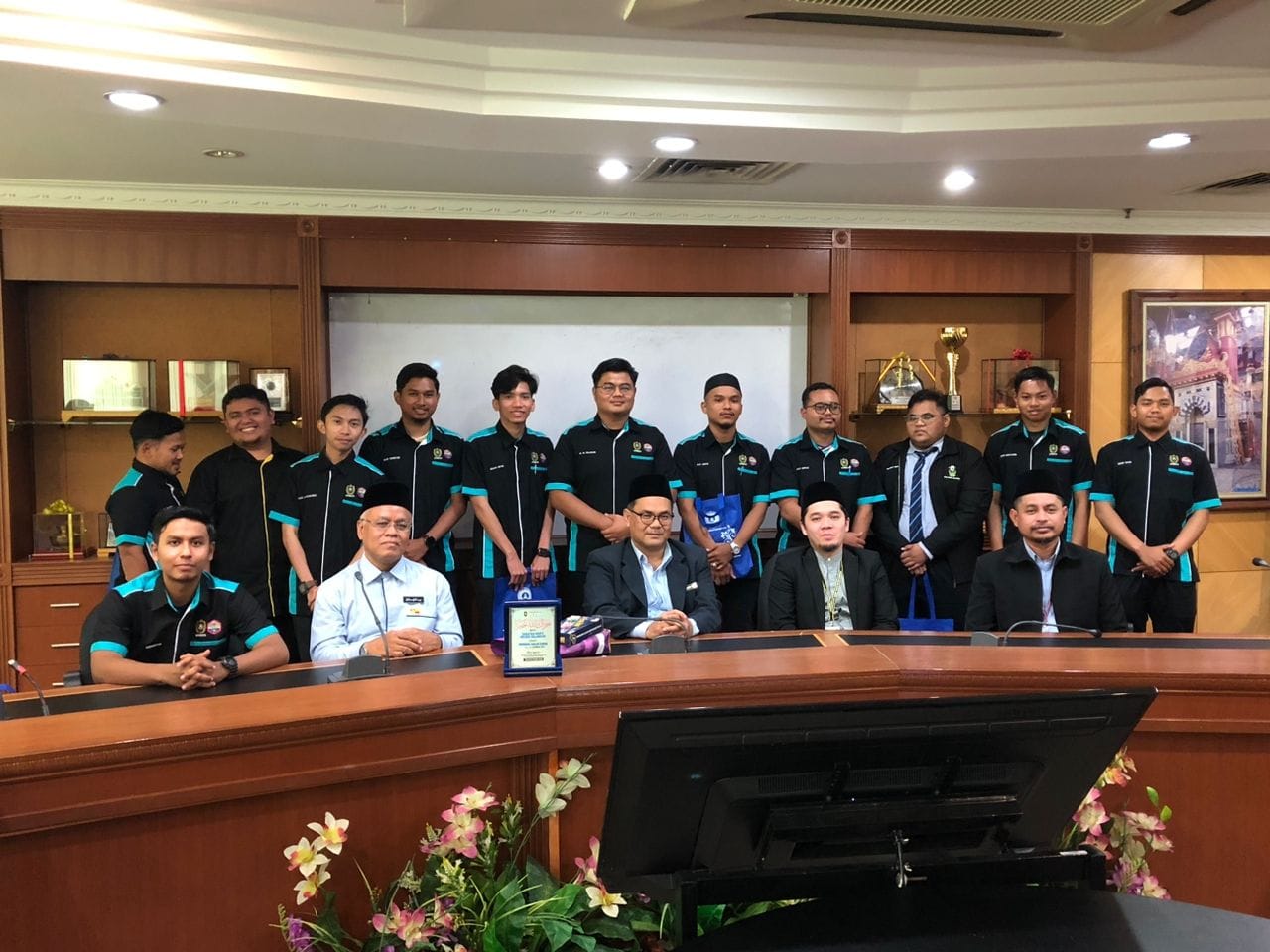 Jabatan Mufti Selangor kongsi ilmu urus fatwa, falak kepada 35 mahasiswa Unisza