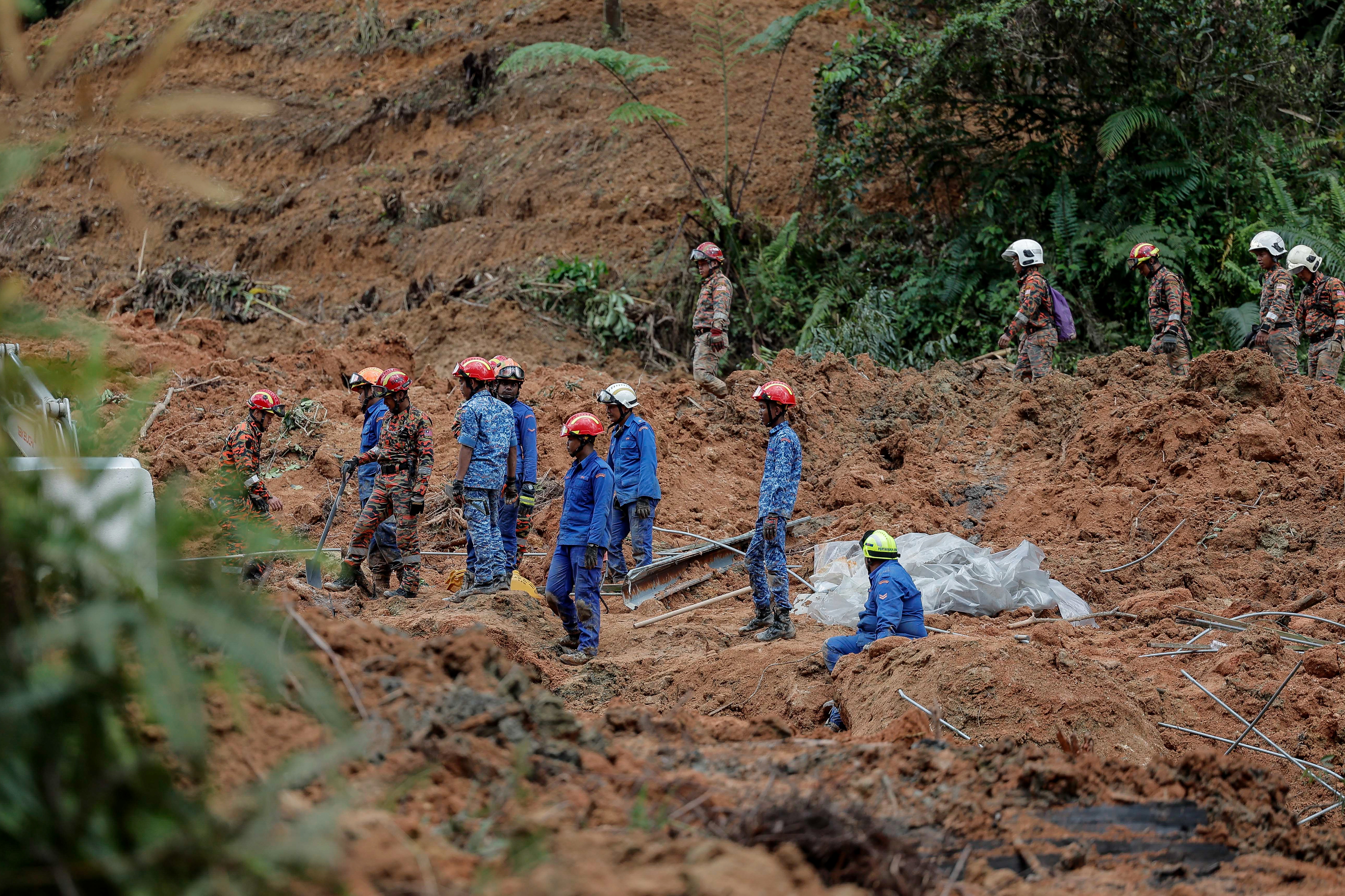 Batang Kali landslide involved 450,000 square metres of soil