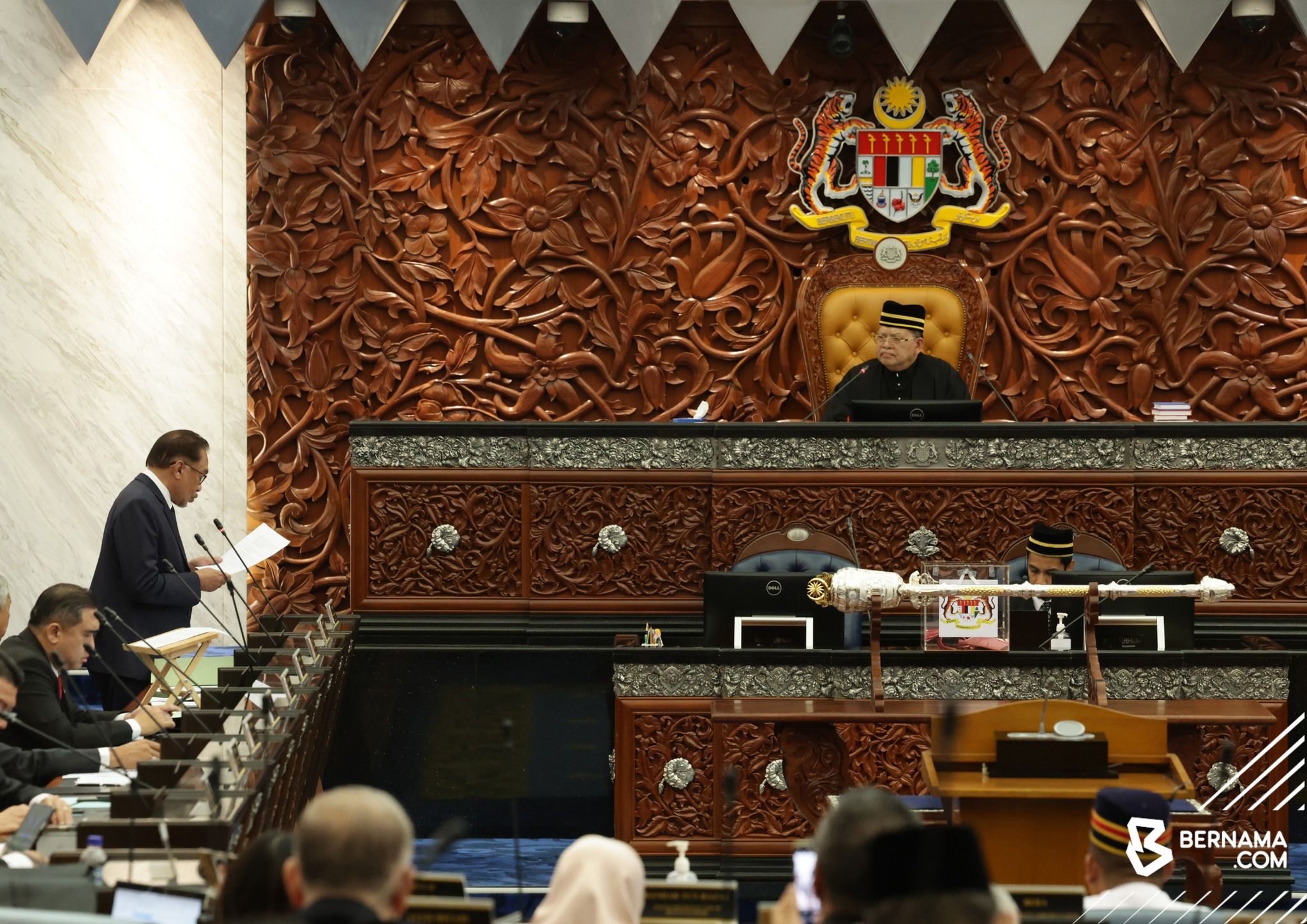 PM dijangka bentang bajet mini 2023 di Parlimen hari ini