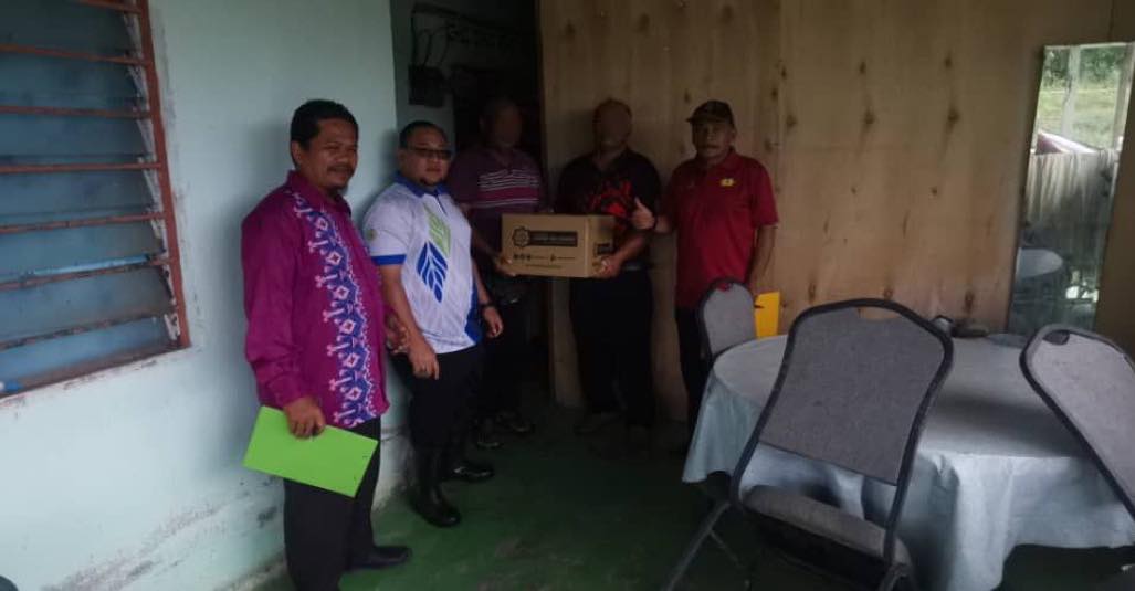 LZS hulur bantuan makanan, keperluan harian kepada mangsa banjir Sungai Besar