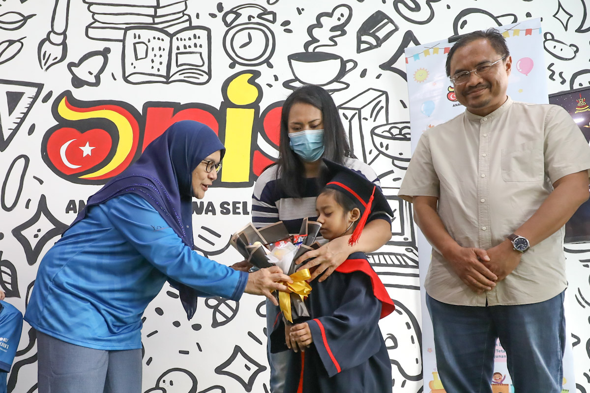 Parents invited to apply for disabled children's aid on Monday