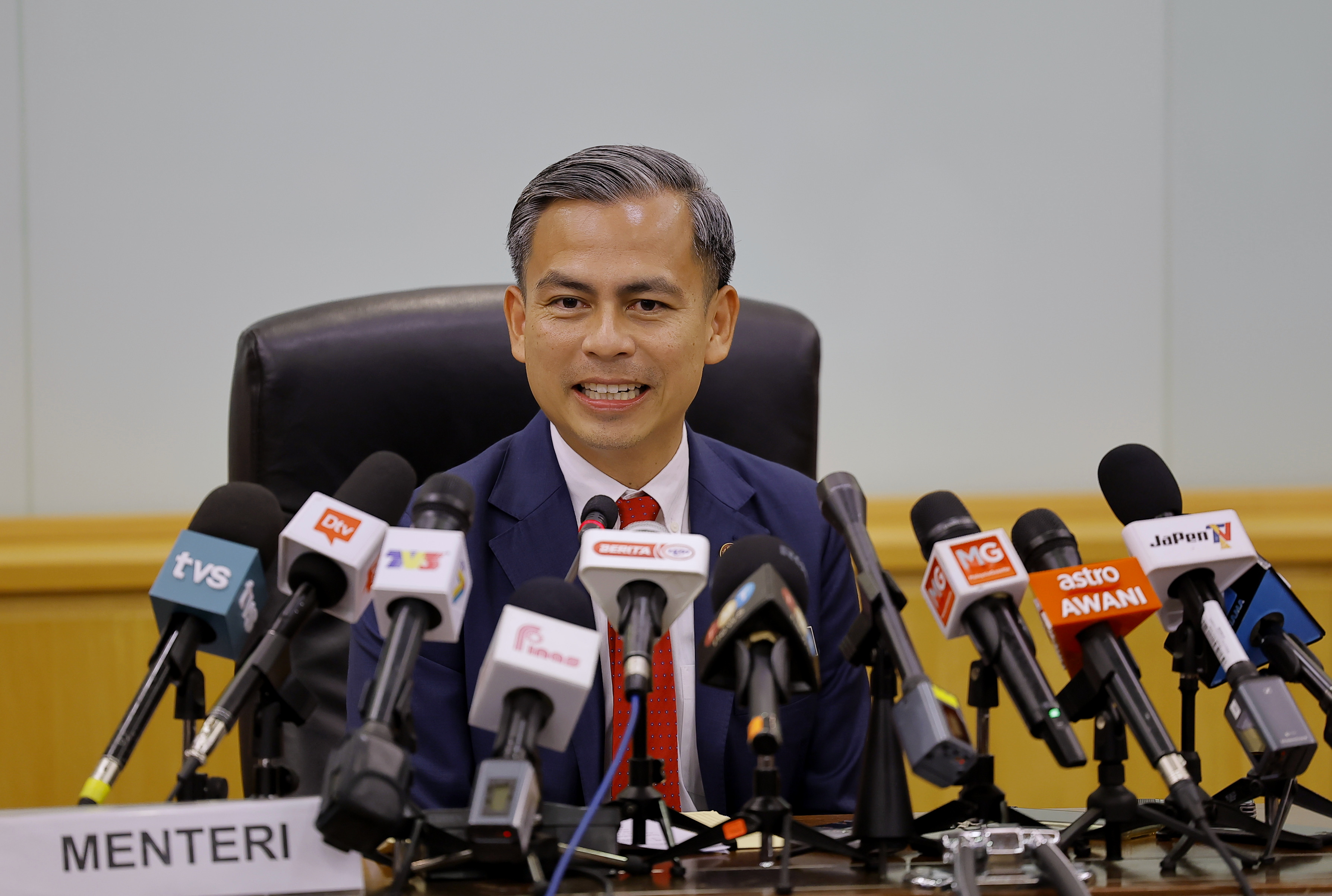 Menteri: Harga internet lebih murah menjelang September