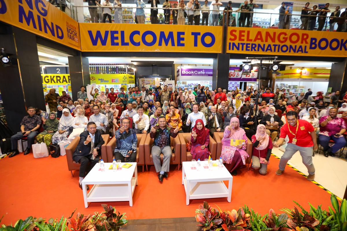 MB rasmi Pesta Buku Antarabangsa Selangor 2022