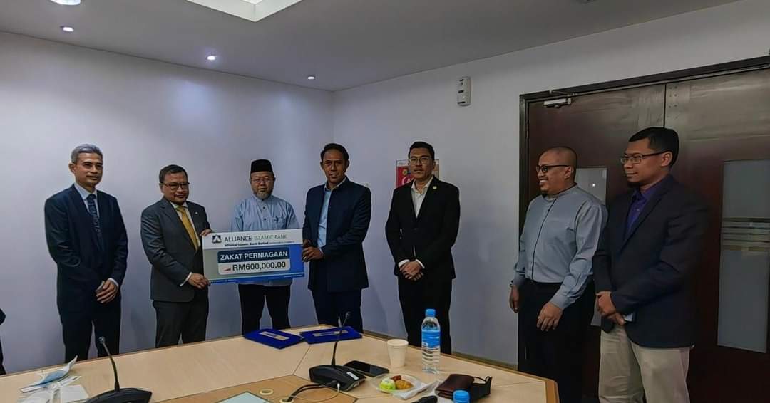 LZS terima zakat perniagaan RM600,000 daripada Alliance Islamic Bank