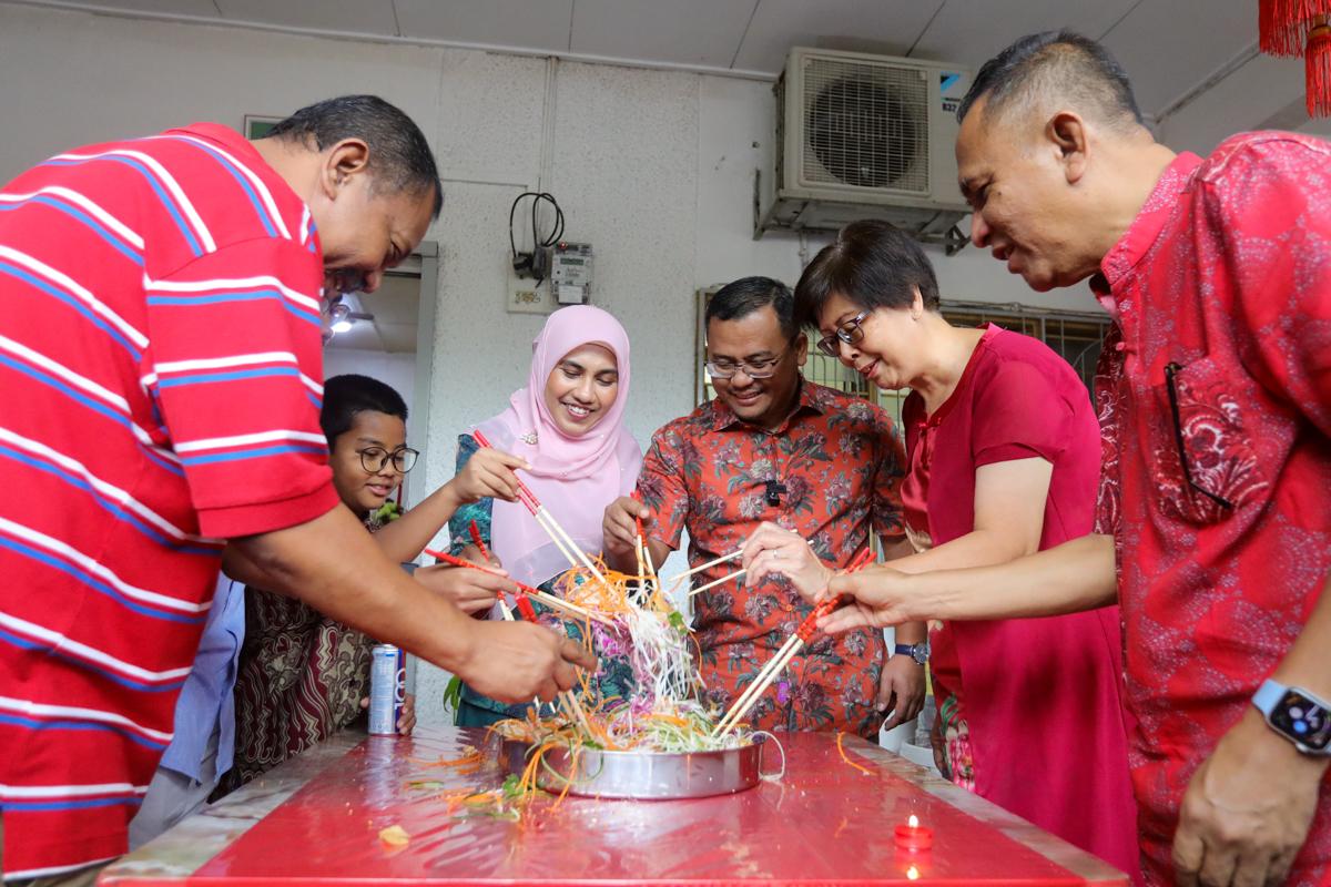 MB calls on people to maintain peace, unity in Selangor