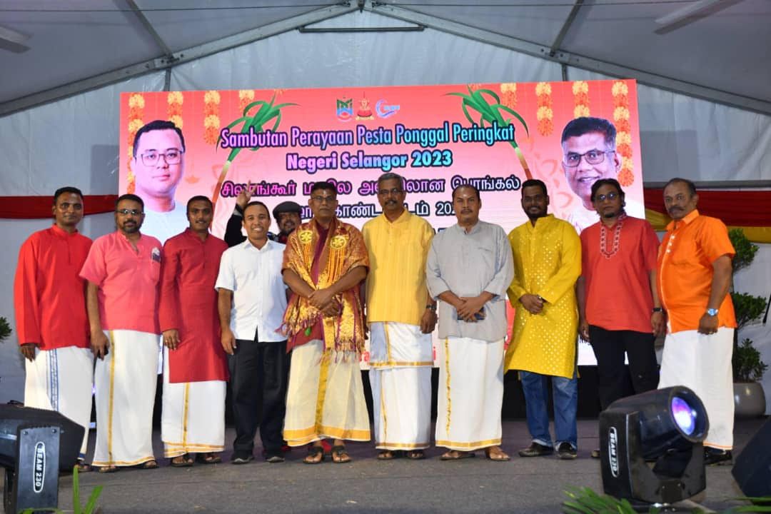 சிலாங்கூரில் 200 ஆலயங்கள், 20 தமிழ்ப்பள்ளிகளுக்கு நிலப்பட்டா- கணபதி ராவ் தகவல்