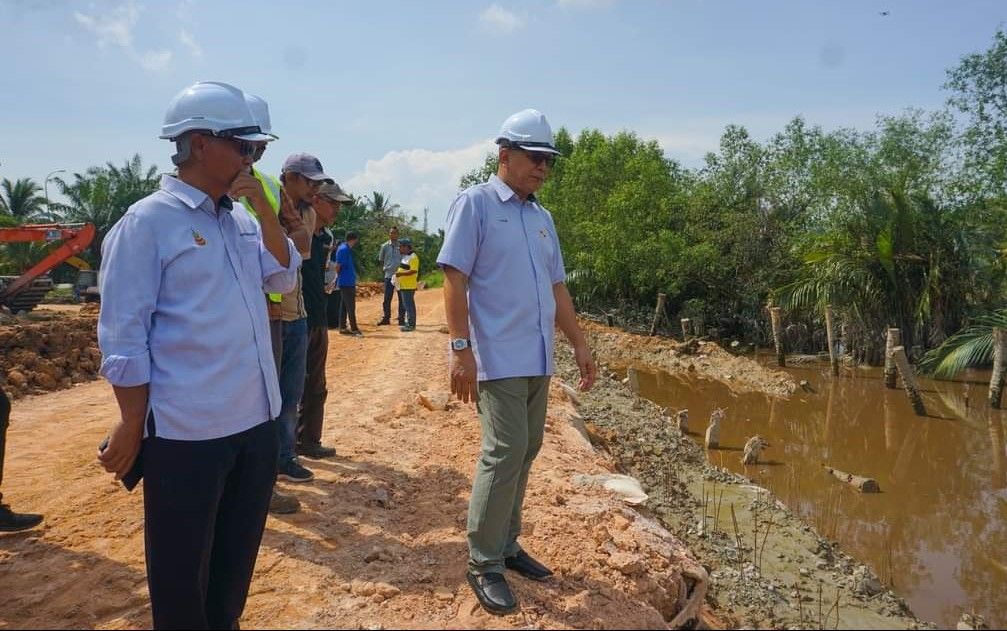 Negeri belanja RM800,000 naik taraf ban, elak banjir di Sungai Tengi