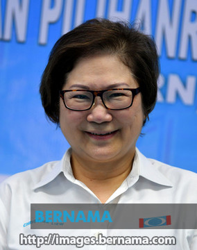 3沙巴州议员宣誓就任州部长  刘静芝.冯晋哲.占士拉迪入列