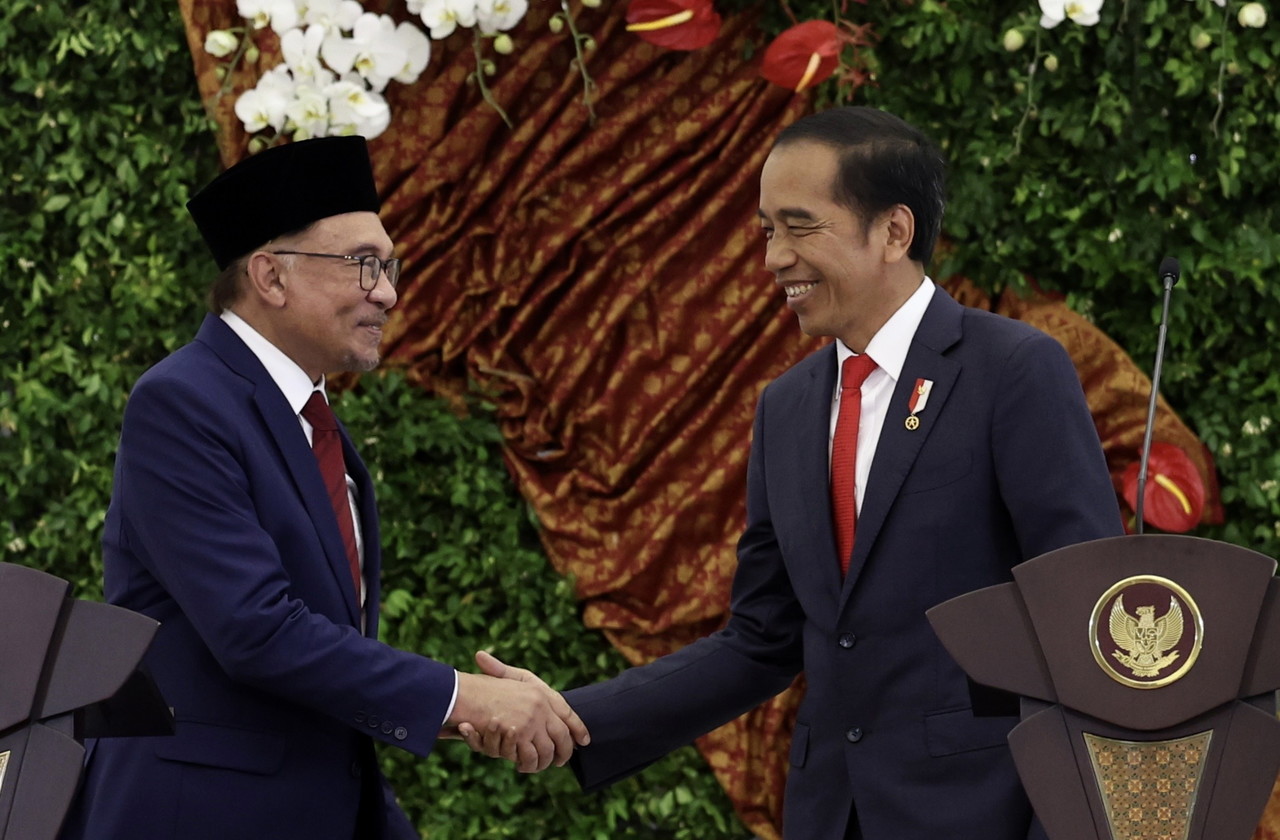 Anwar: Lawatan ke Indonesia capai matlamat, pelbagai isu berbangkit ditangani