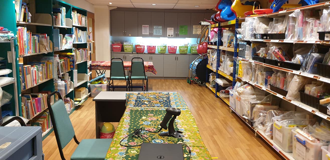 Perpustakaan permainan Makasih bantu kemahiran pertuturan anak istimewa