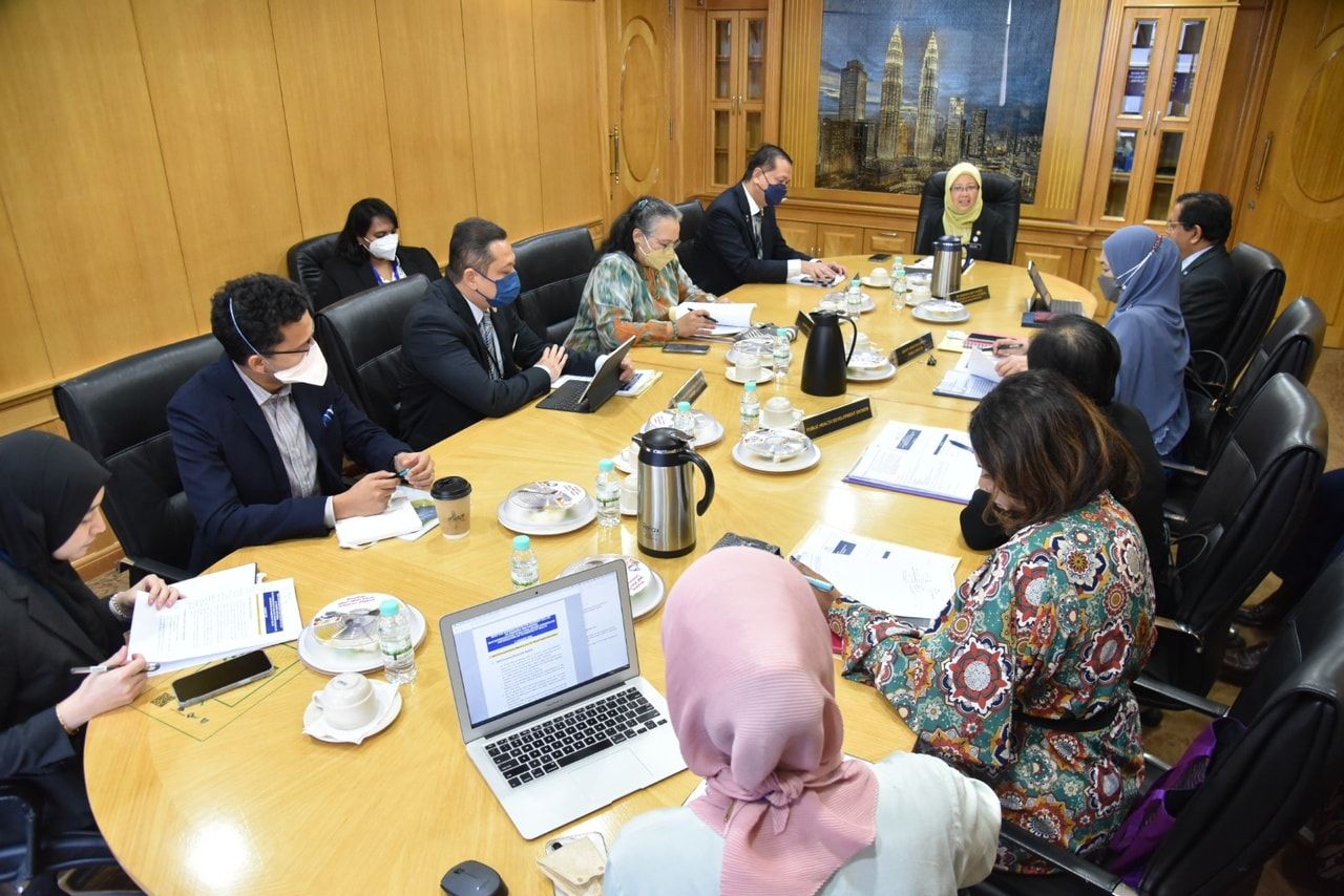 世卫代表拉宾德拉拜会卫长  大马矢加强数码医疗等改革