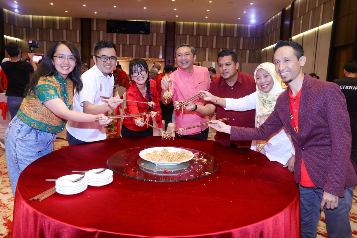 雪州村长津贴调至RM1500    村长: 一大认同.减轻负担