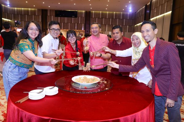 雪州村长津贴调至RM1500 村长: 一大认同.减轻负担