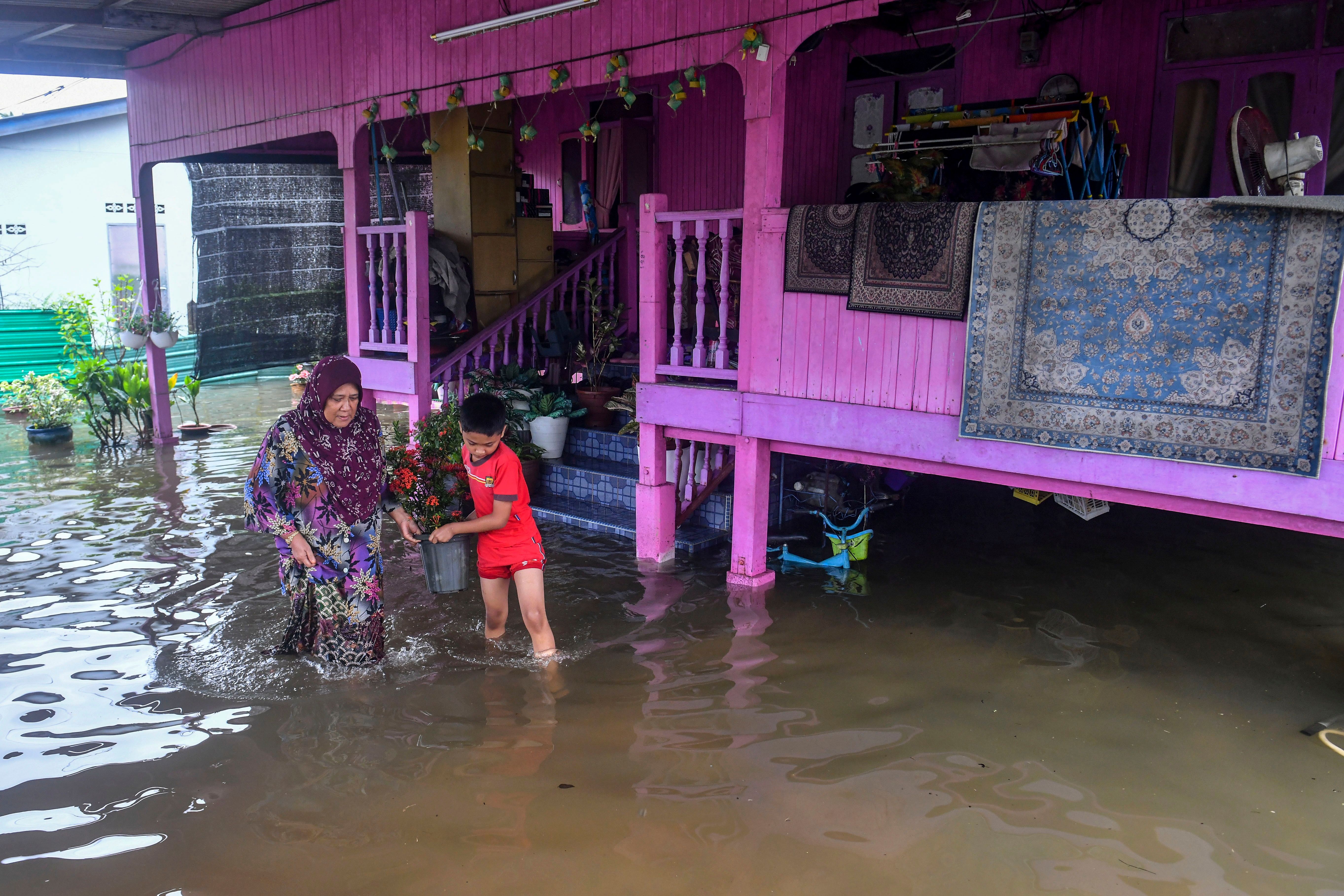 71 mangsa bah Terengganu berada di pusat pemindahan pagi ini