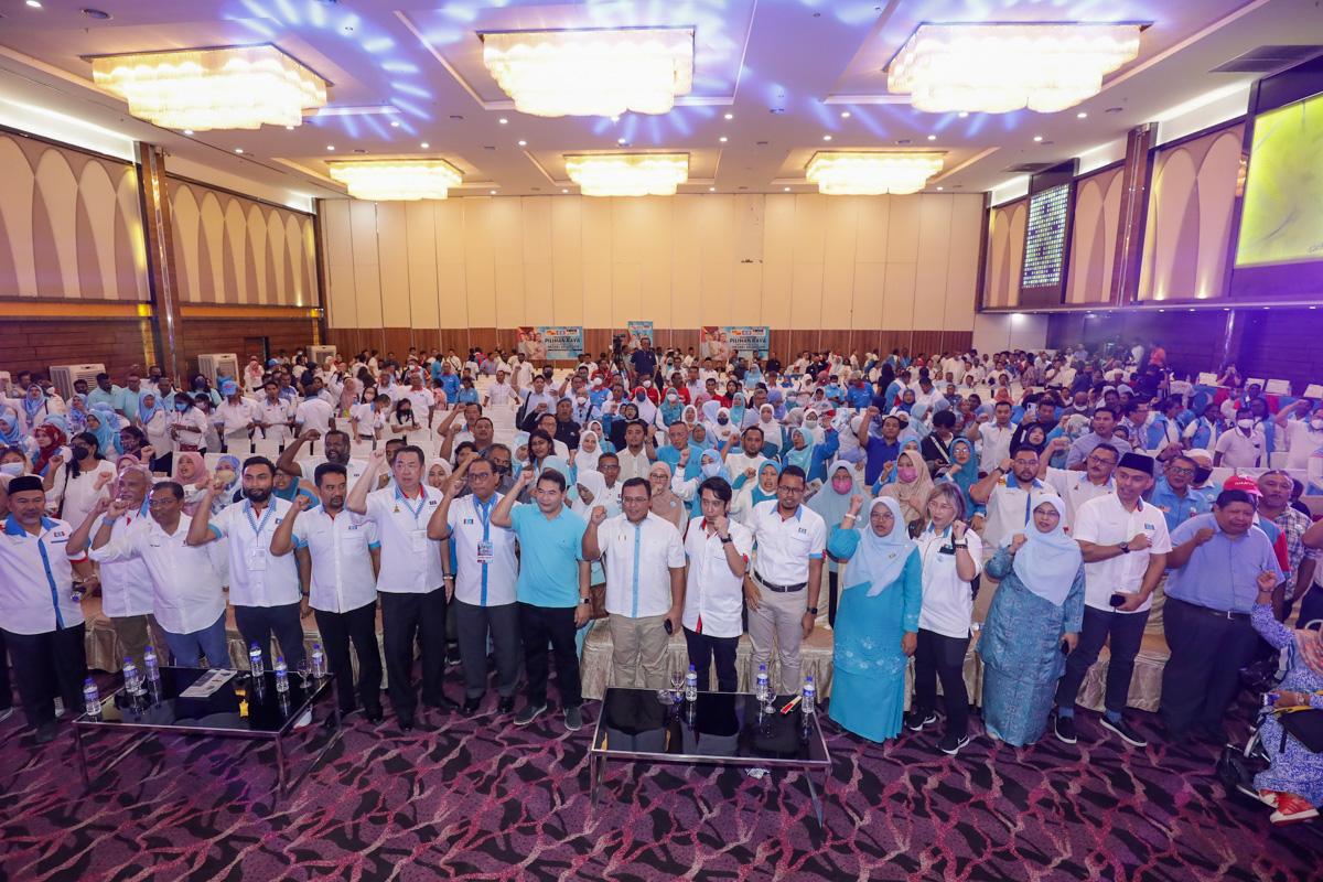 Tolak politik pecah belah, teruskan reformasi agar negeri makmur