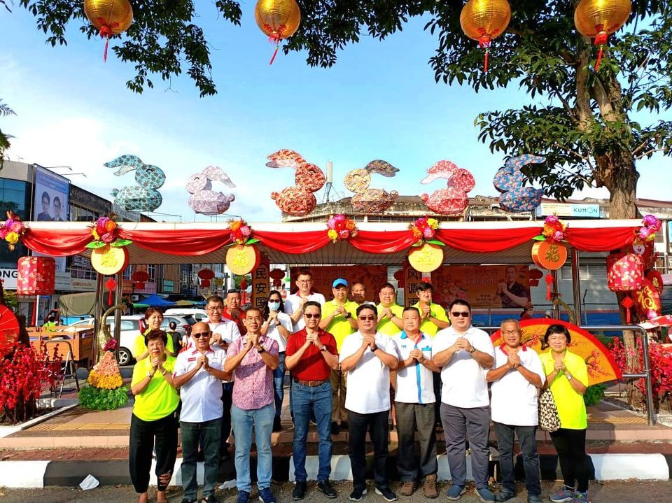 巴生永安镇披春装年味浓 邓章钦：为社区添喜气希望