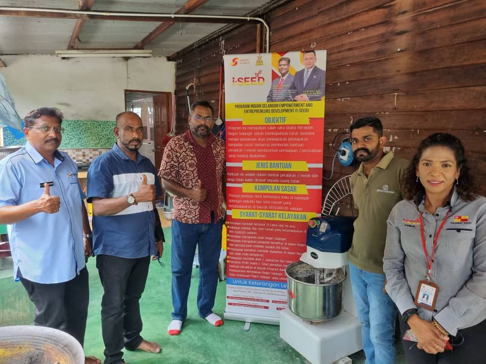 சவால் மிக்க வணிகத்துறையில் நம்மவர்களுக்கு அதிக உதவி தேவை