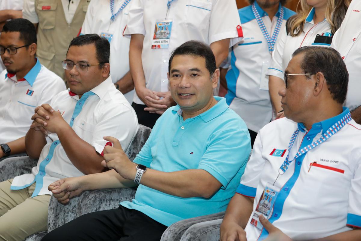 Wakil rakyat terus khidmat kepada rakyat, dekati jentera parti untuk PRN Selangor