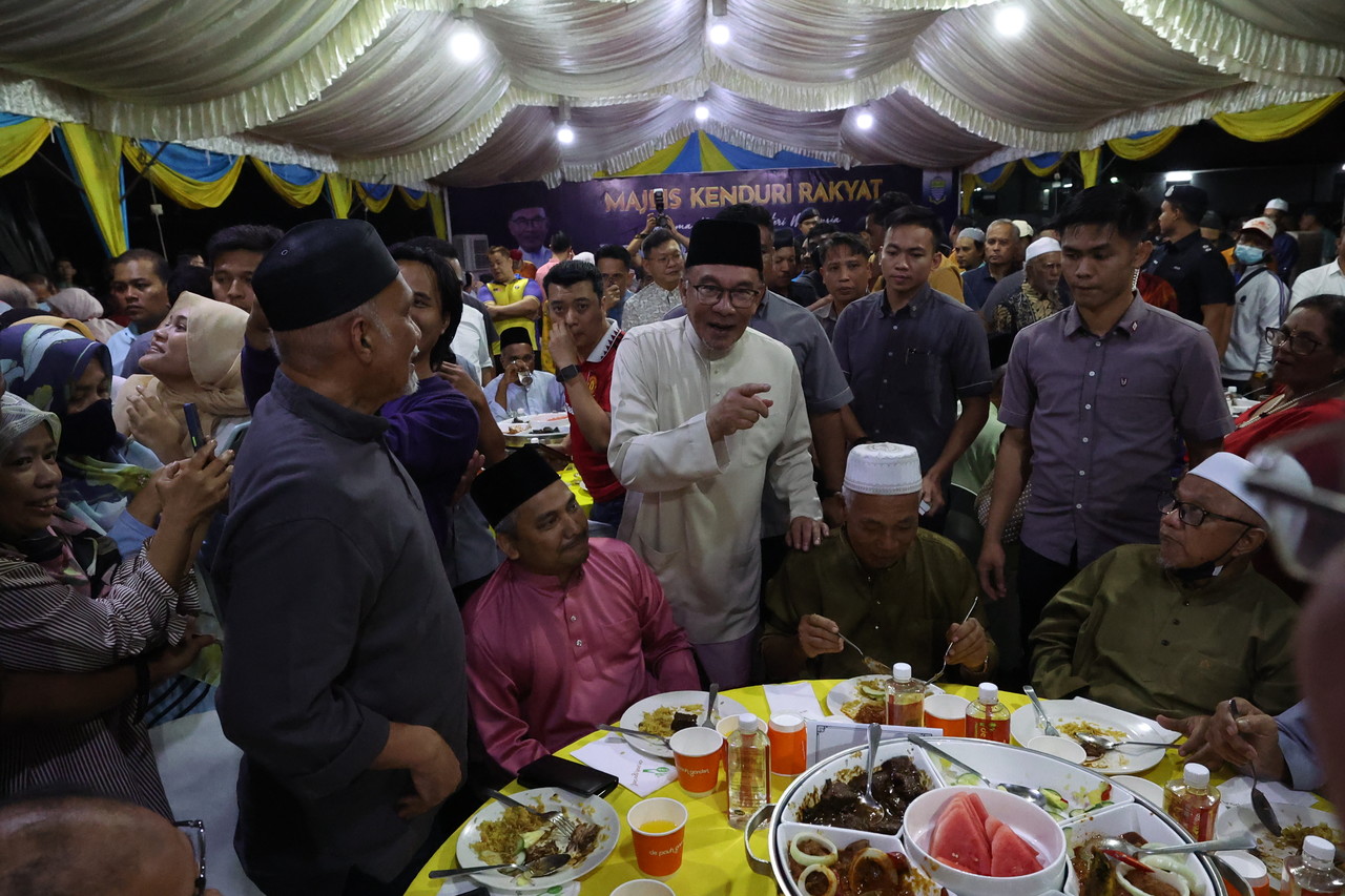 Kerajaan tumpu usaha turunkan harga bahan mentah, pastikan bekalan ayam cukup
