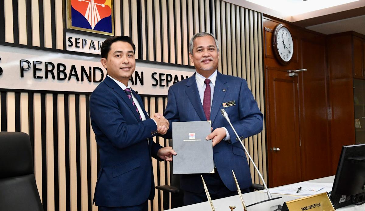 New MPSepang deputy chief, 23 councillors take oath