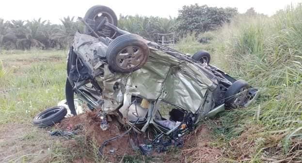Enam maut dalam kemalangan dua kenderaan di Kahang
