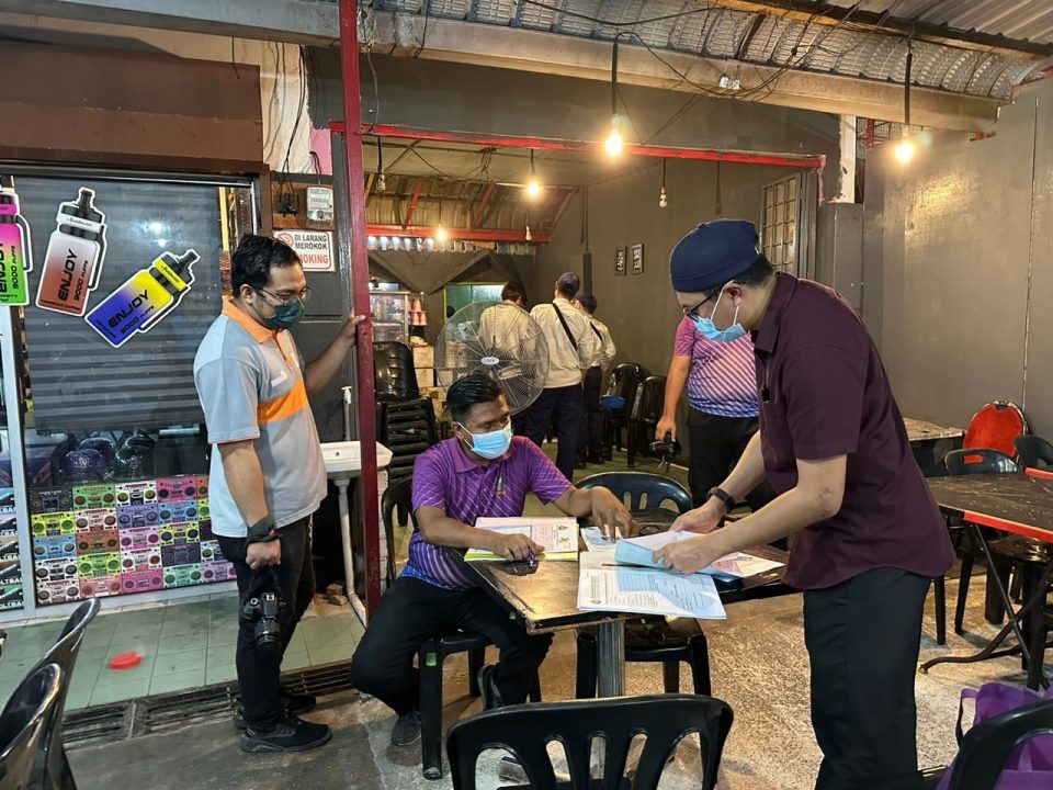 Two Bukit Sentosa eateries closed down after failing to adhere to MPHS hygiene rules