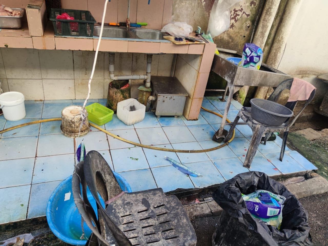 காஜாங் நகராட்சி கழகம் உணவு கையாளுதல் மற்றும் உரிமம் தொடர்பான குற்றங்களுக்கு ஏழு அபராதங்களை வெளியிட்டுள்ளது