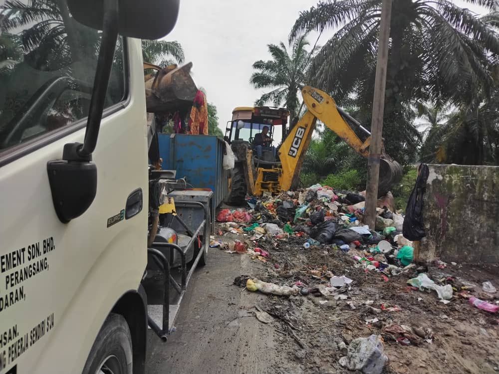 சட்டவிரோதமாகக் குப்பைகளைக் கொட்ட பயன்படுத்தப்படும் நிலங்கள் பறிமுதல் செய்யப்படும்