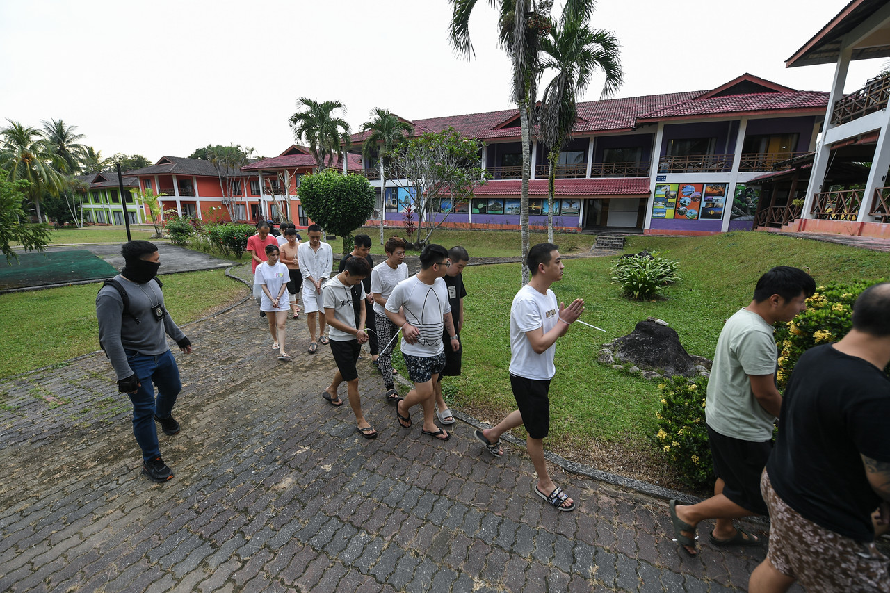 Immigration Dept detains 164 online scammers operating from Langkawi holiday resorts