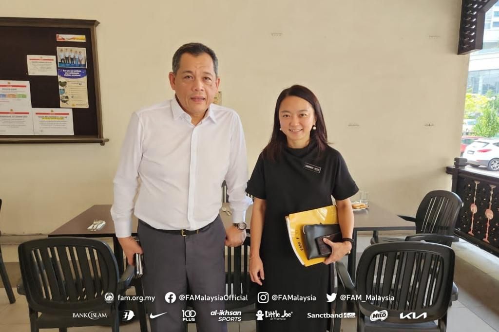 Minister, FAM chief discuss national football development issues